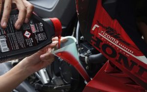 công dụng của phụ gia dầu nhớt xe máy