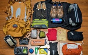 các dụng cụ mang theo phượt hà giang
