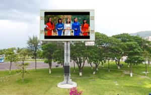 màn hình quảng cáo ngoài trời