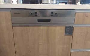 mức độ tiêu thụ nước và điện năng