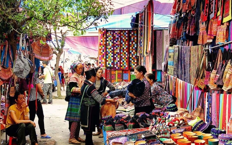 The Bac Ha Market