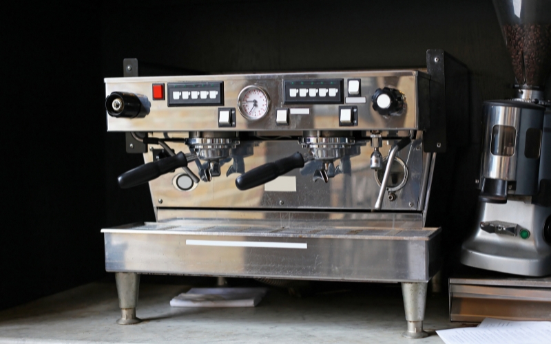 Máy pha cafe bật không lên nguồn
